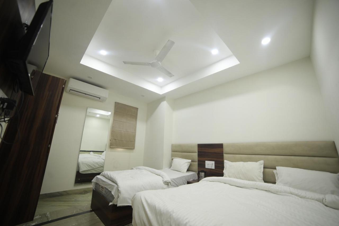 Hotel Shri Ram Residency Агра Екстериор снимка